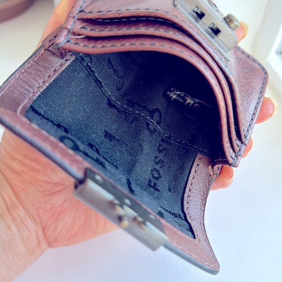 Fossil Wallet - Picture 5 of 5